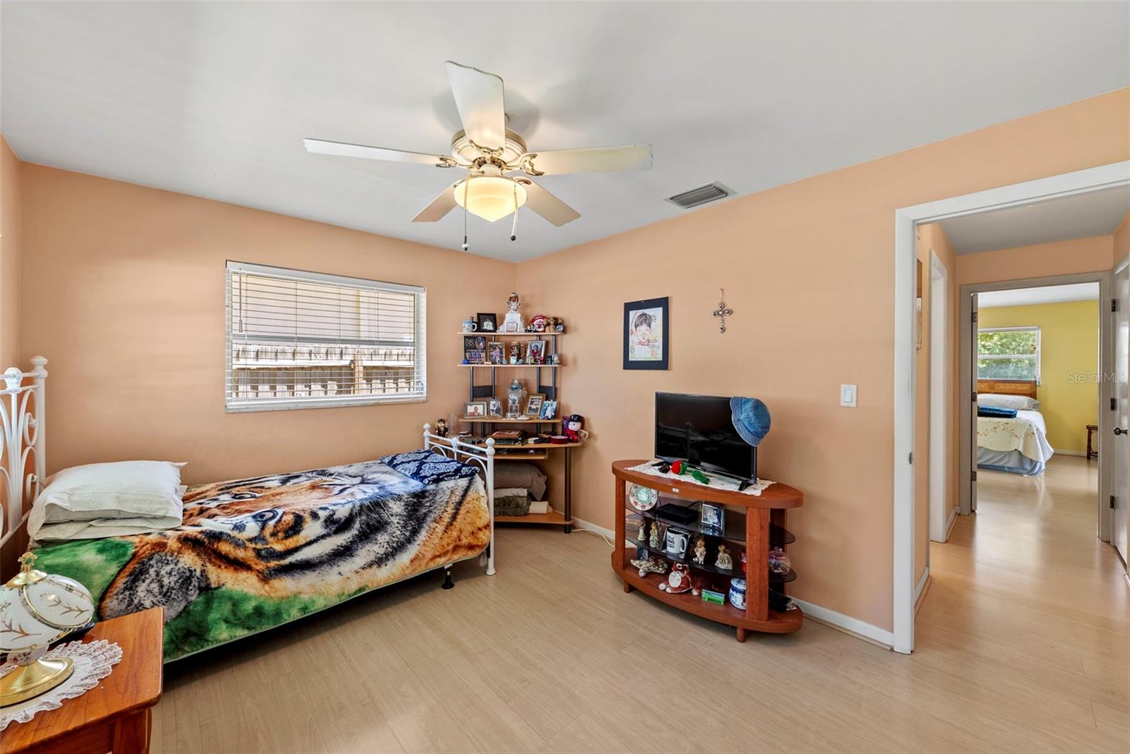 IMPERIAL PARK - Residential