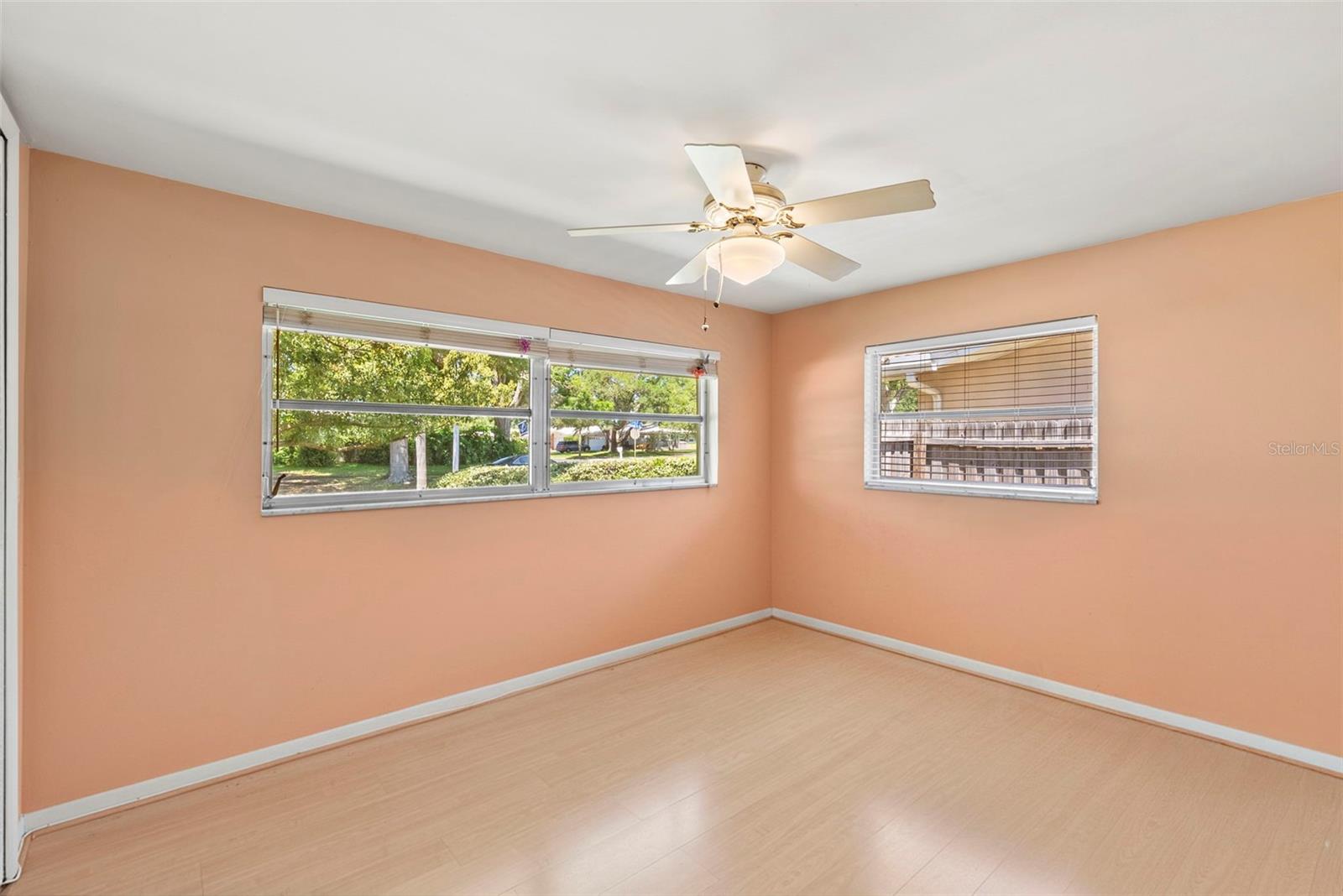 IMPERIAL PARK - Residential