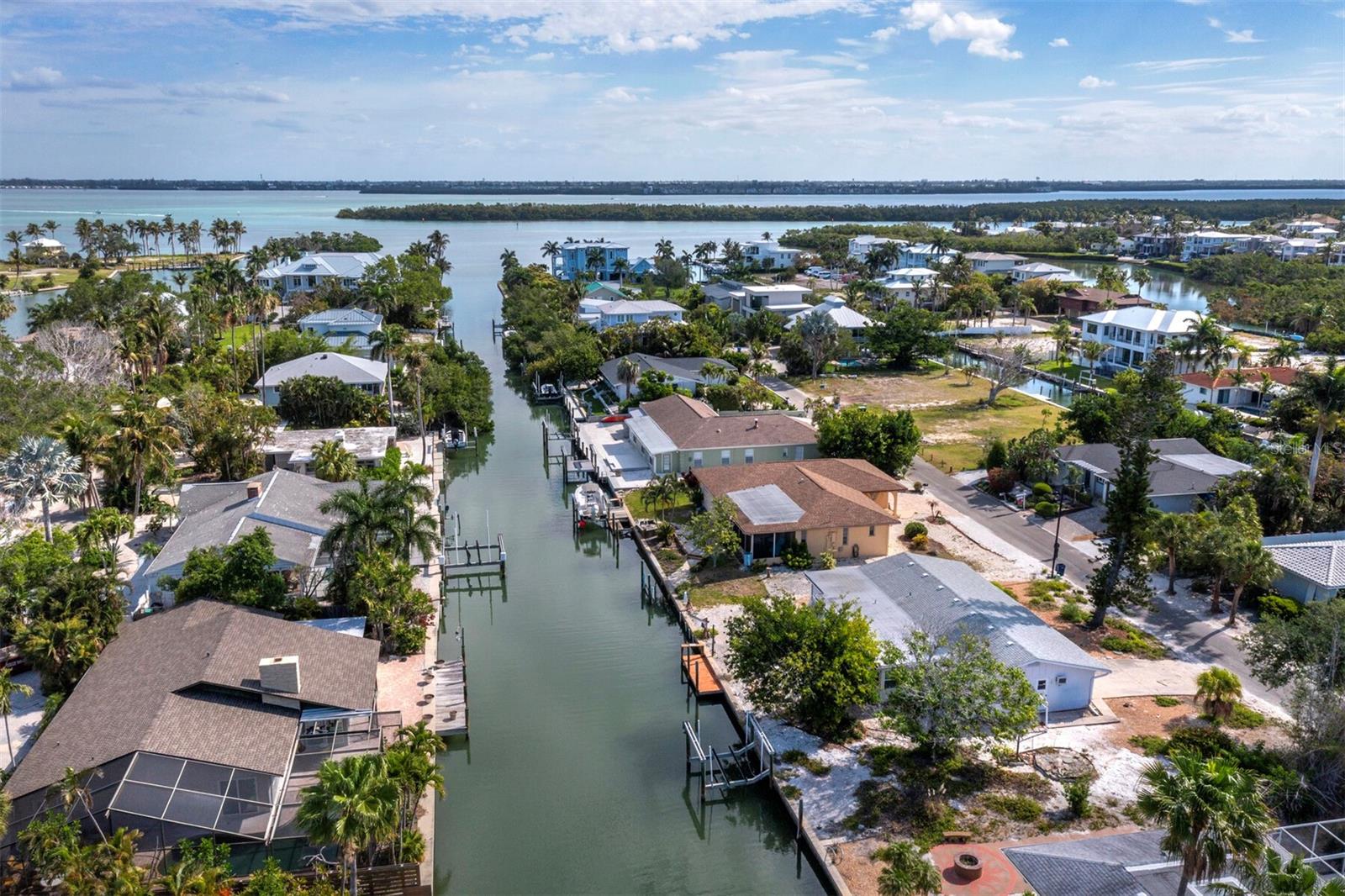 SLEEPY LAGOON PARK - Residential