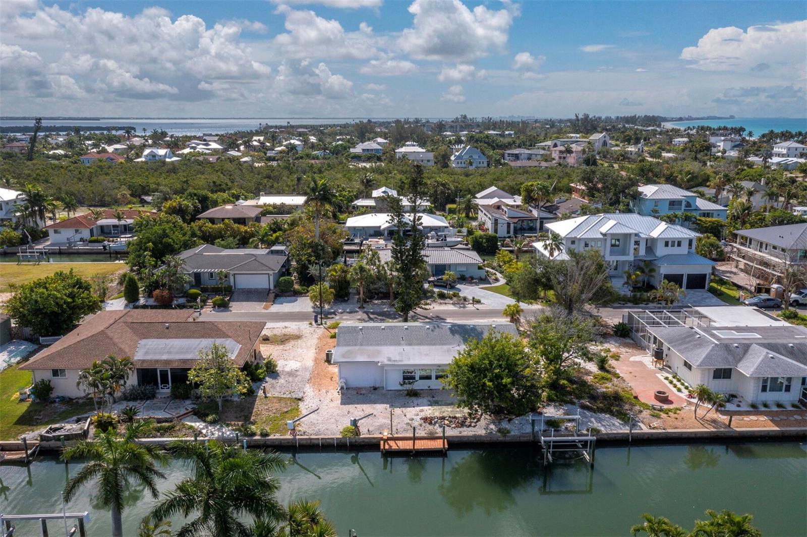 SLEEPY LAGOON PARK - Residential
