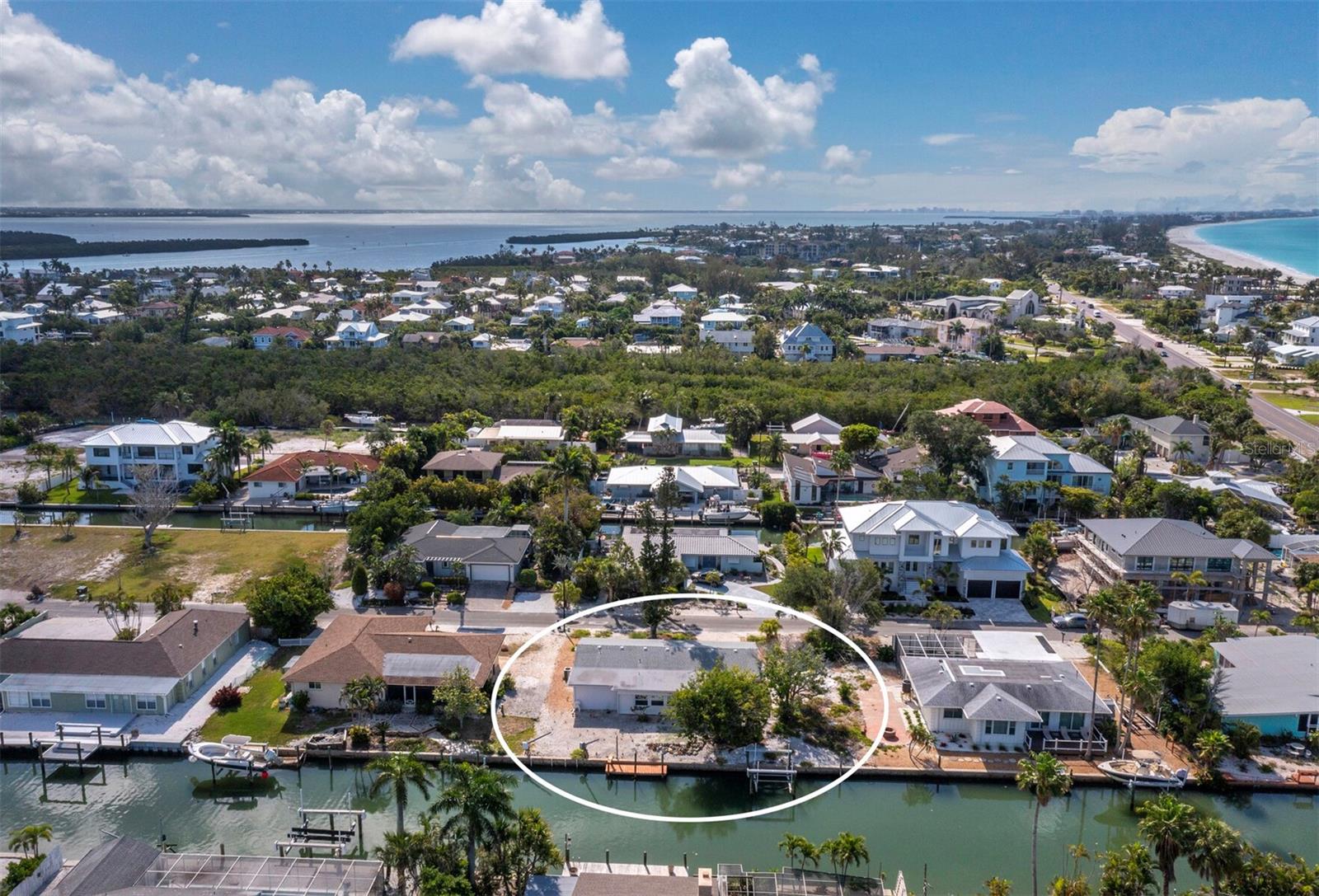 SLEEPY LAGOON PARK - Residential