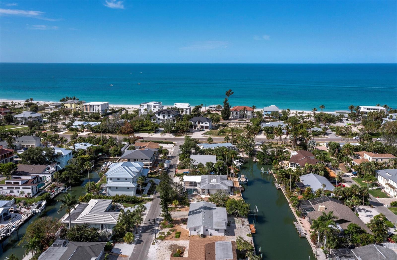 SLEEPY LAGOON PARK - Residential