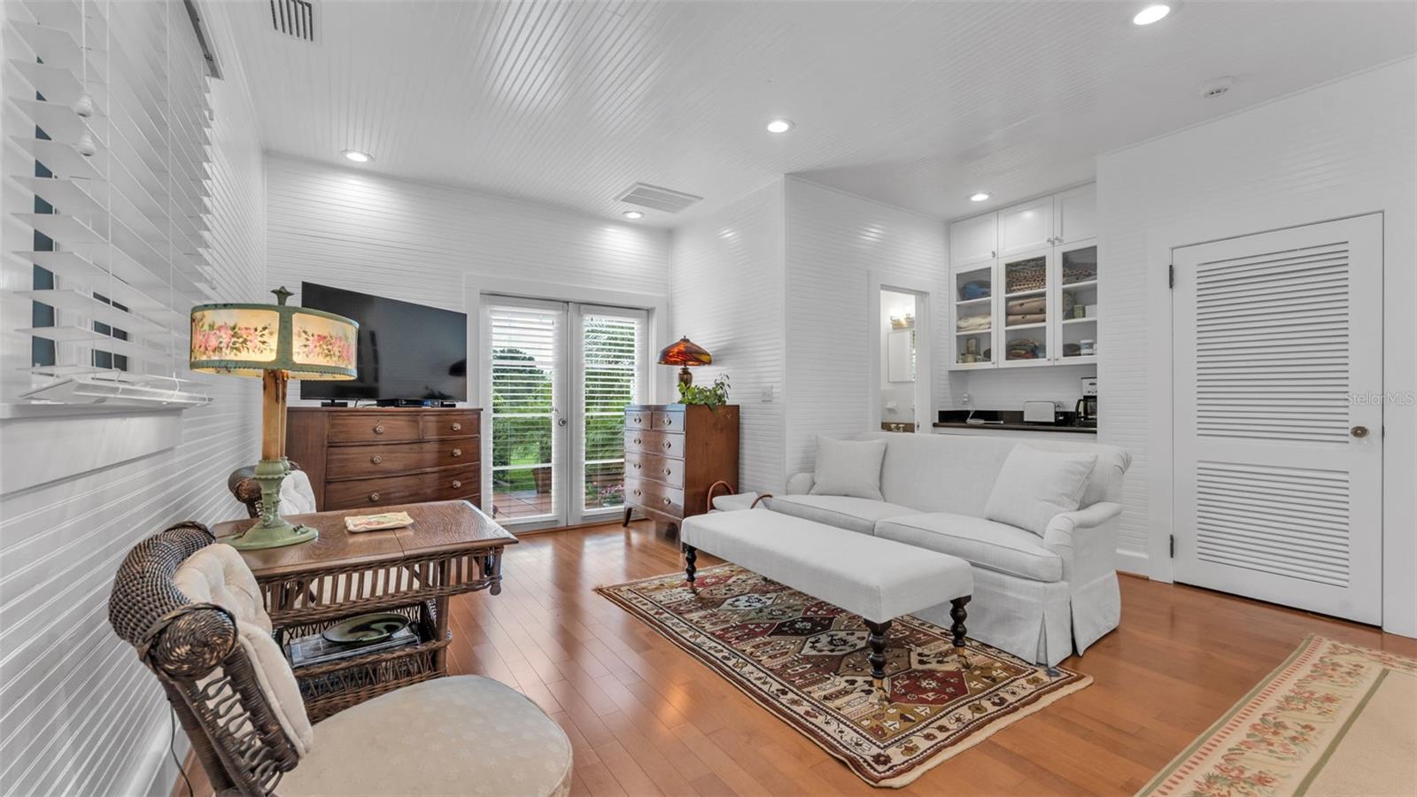 MOUNTAIN LAKE UNREC - Residential