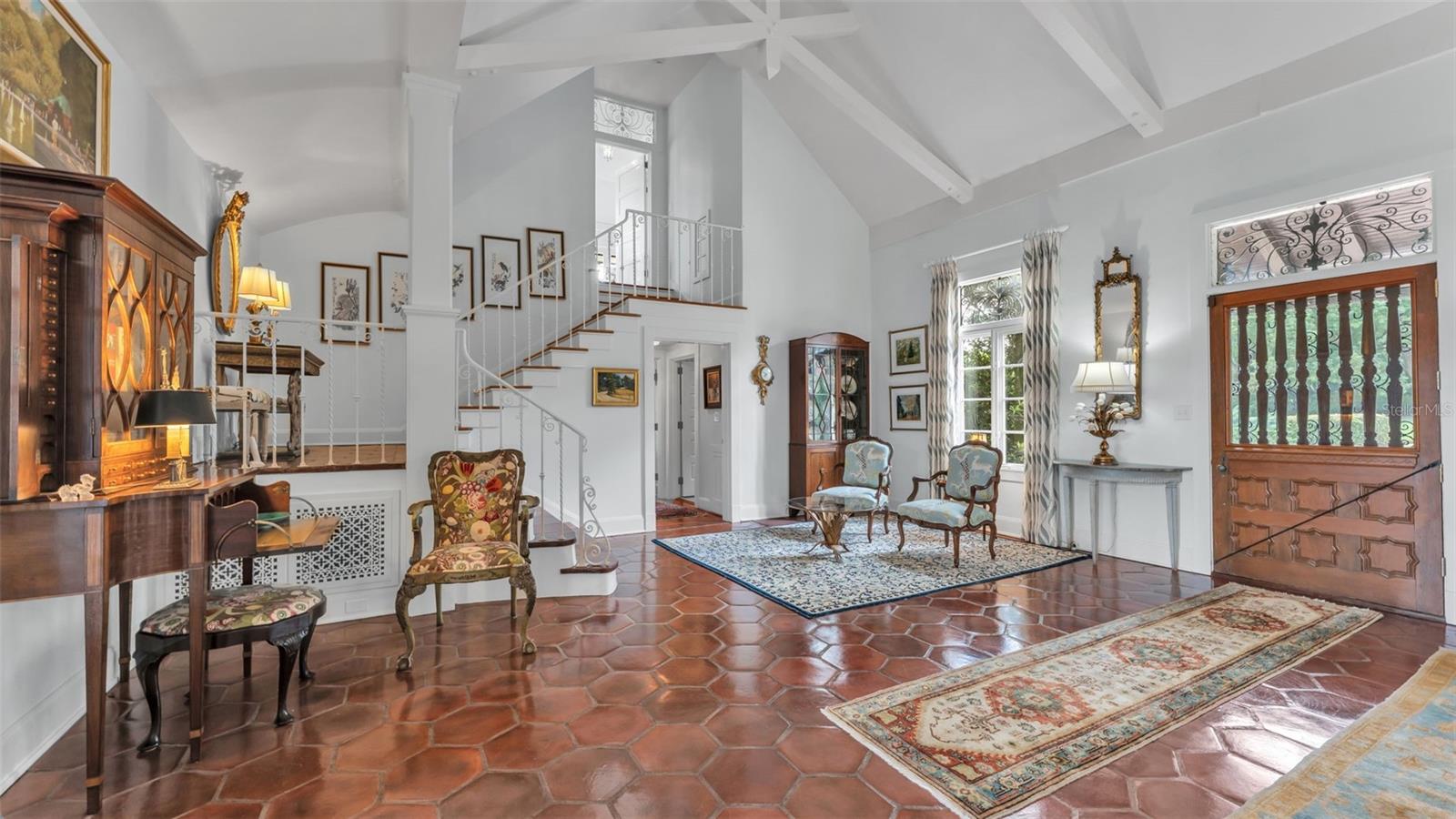 2300 N SCENIC HIGHWAY 61