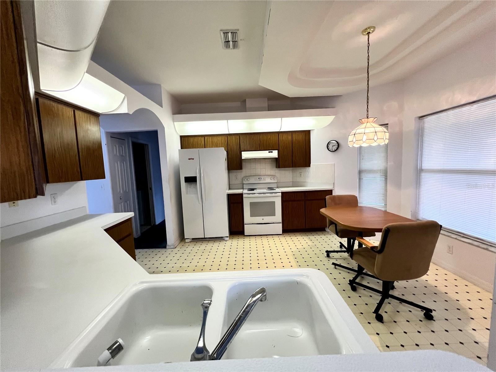 ROYAL HIGHLANDS - Residential