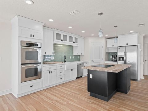 Tiny photo for 10916 SE Timucuan Road, Summerfield, FL 34491 (MLS # OM717967)