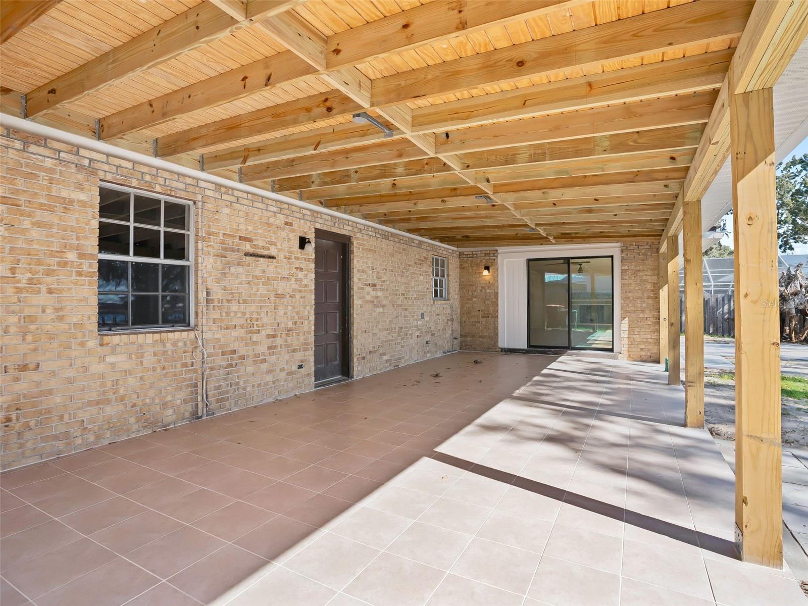 JOHNSON WALLACE E JR - Residential