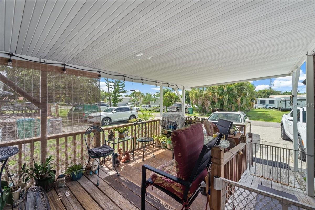 PINECREST - Residential