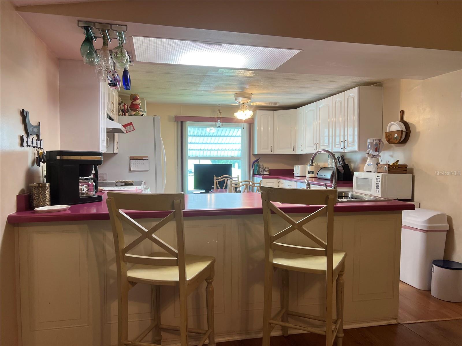 PINECREST - Residential