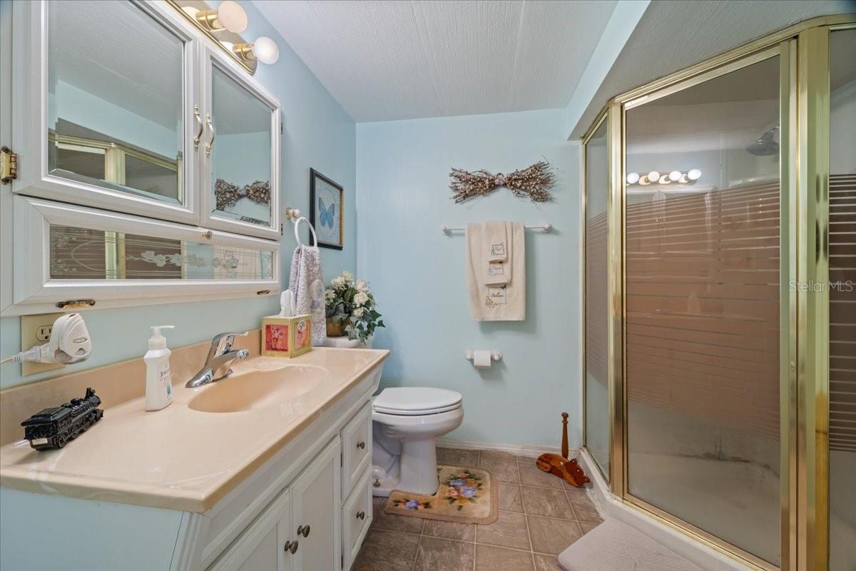 PINECREST - Residential