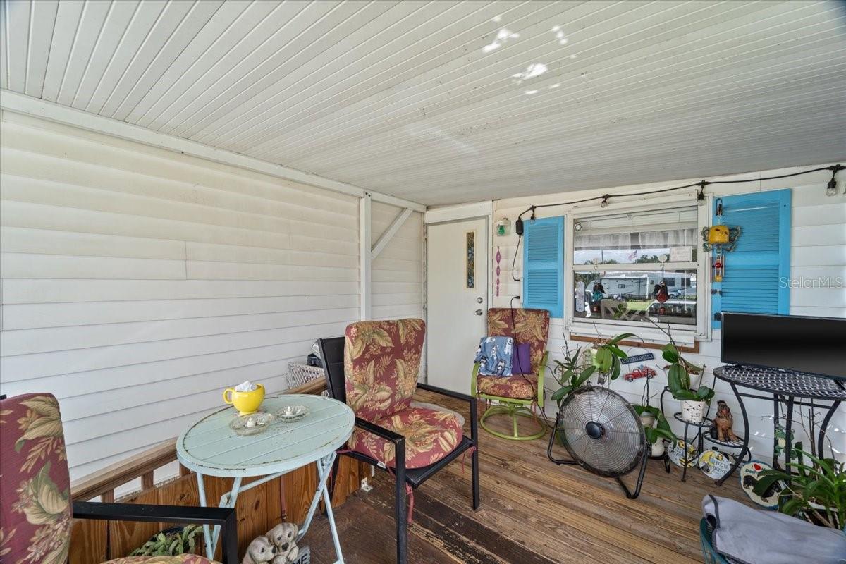 PINECREST - Residential