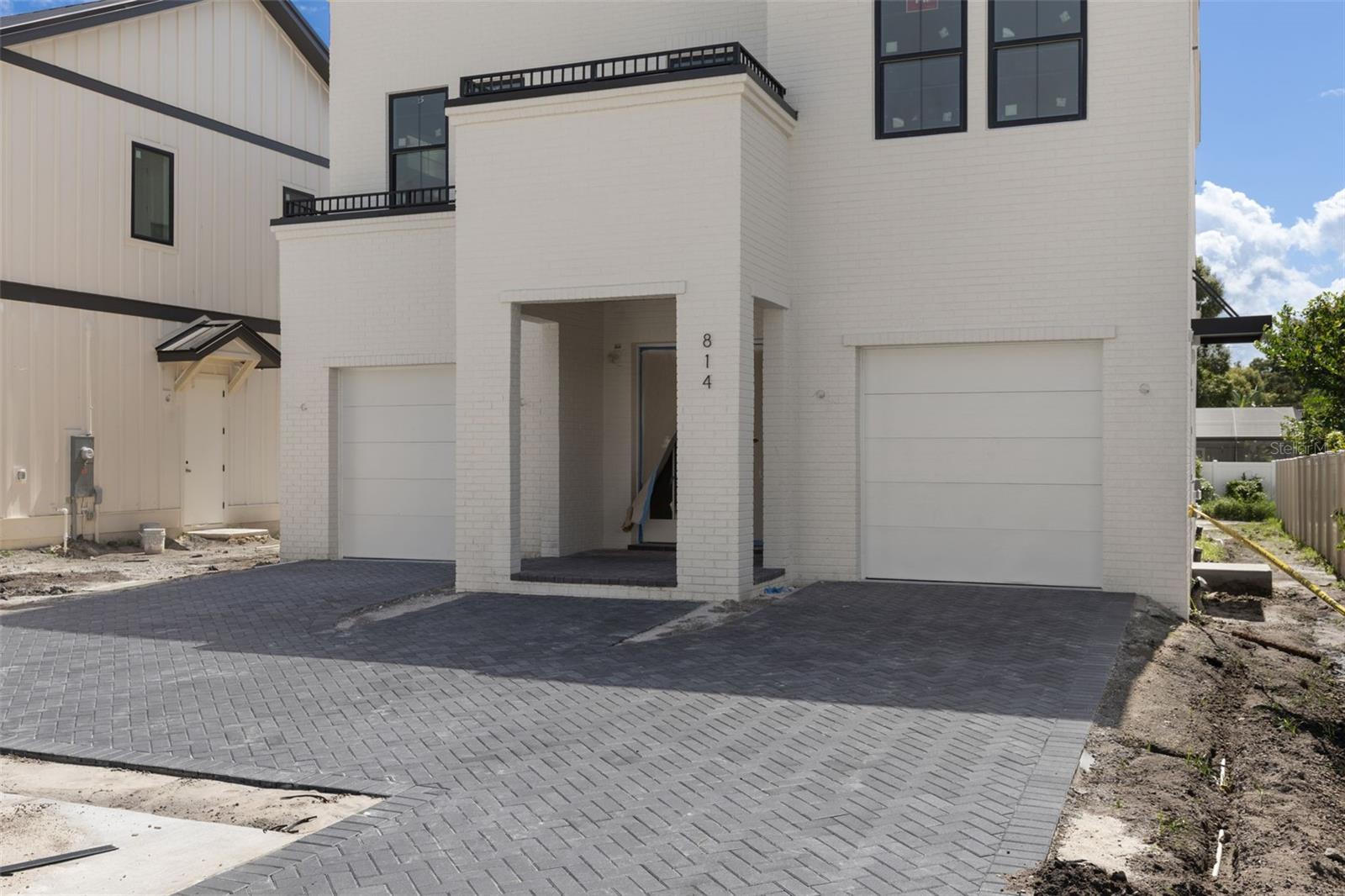 814 W BRADDOCK STREET