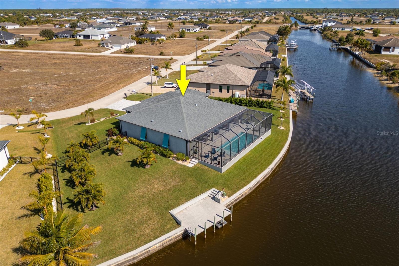 CAPE CORAL - Residential