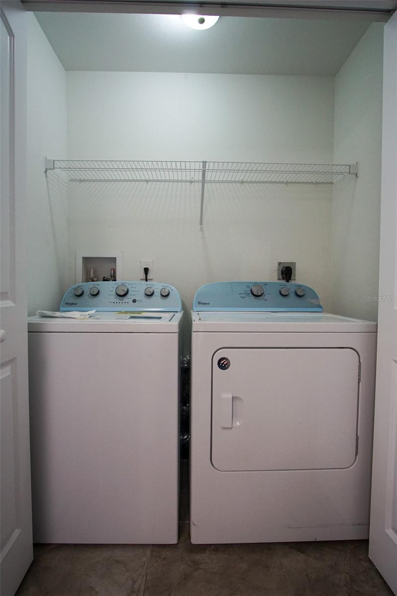 DAVENPORT - Residential Lease