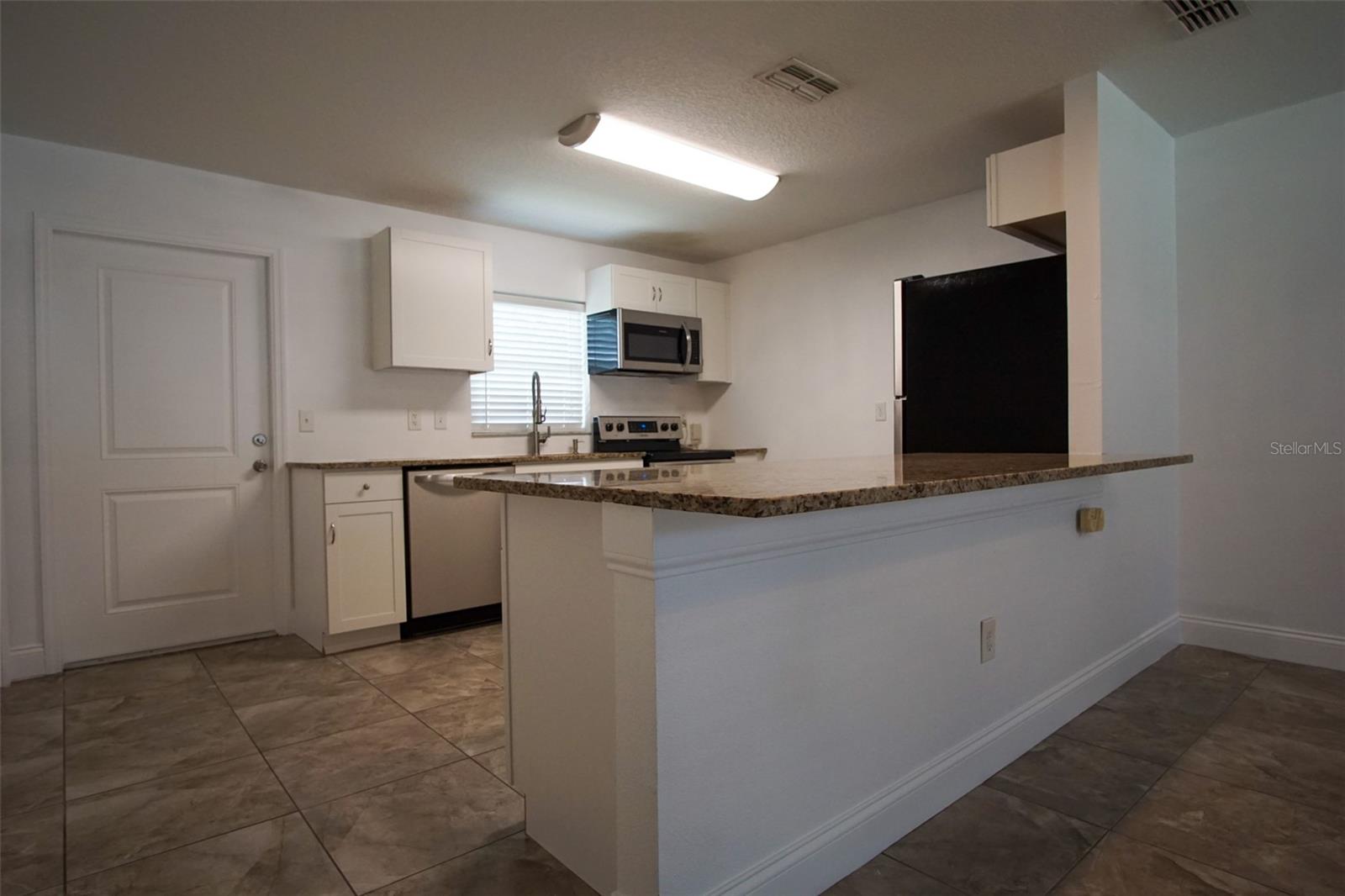 DAVENPORT - Residential Lease