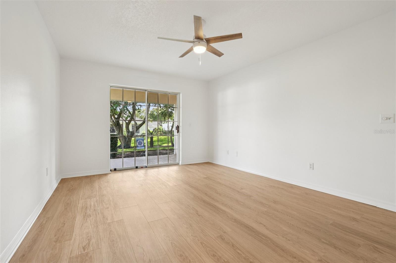 TAVARES BAYTREE PH 02 - Residential