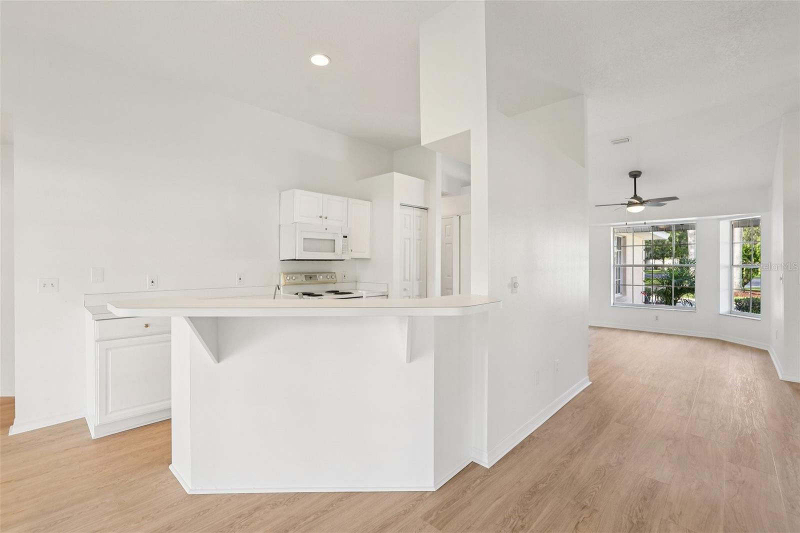 TAVARES BAYTREE PH 02 - Residential