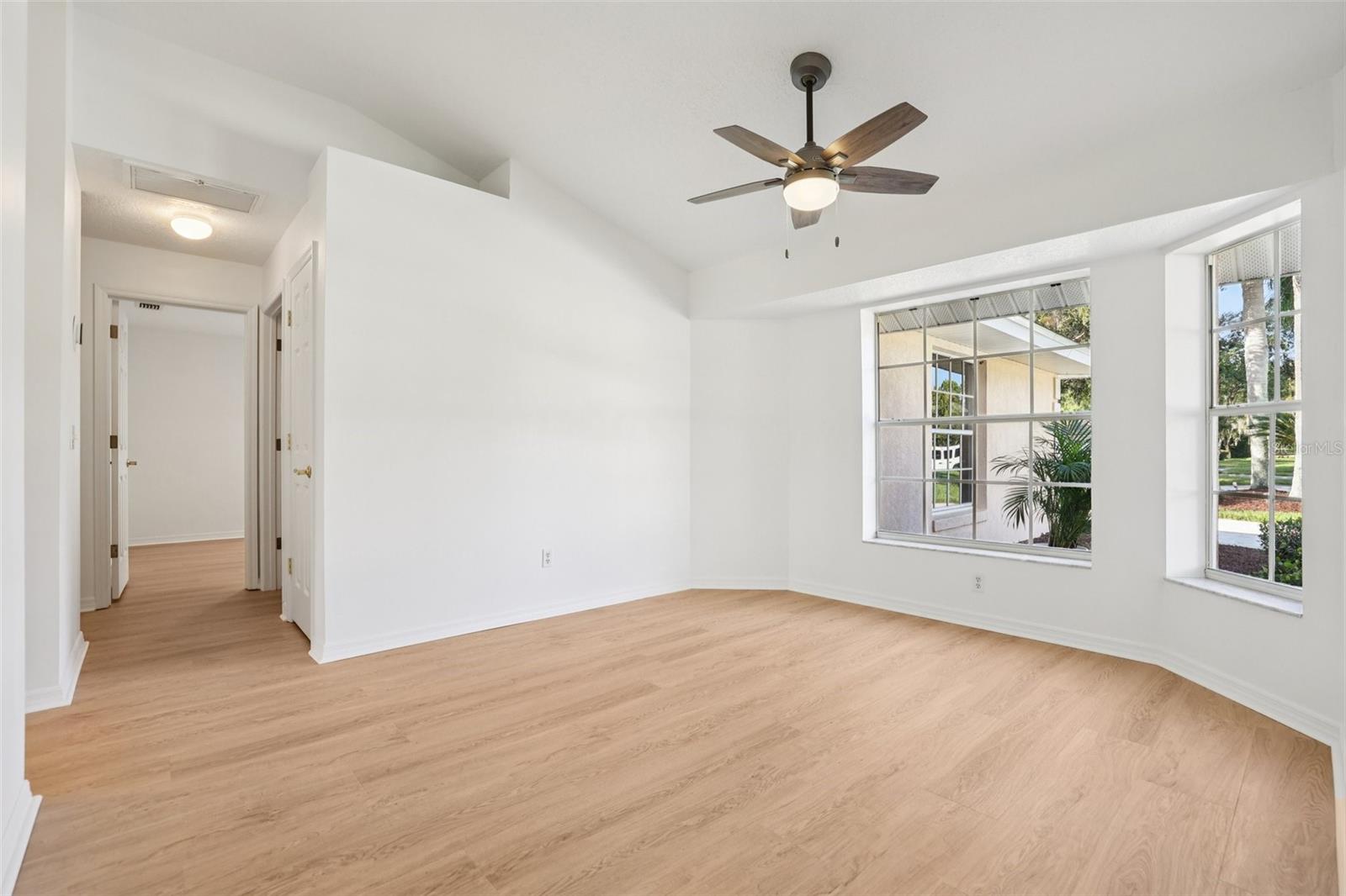 TAVARES BAYTREE PH 02 - Residential