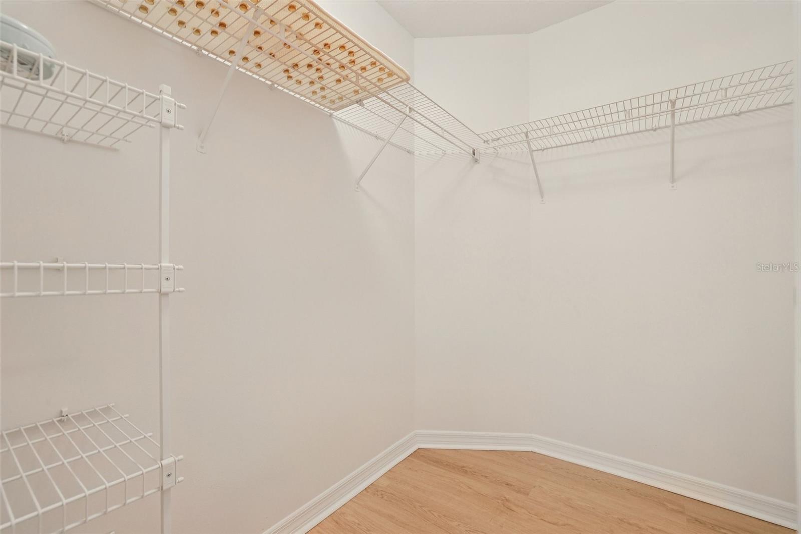 TAVARES BAYTREE PH 02 - Residential