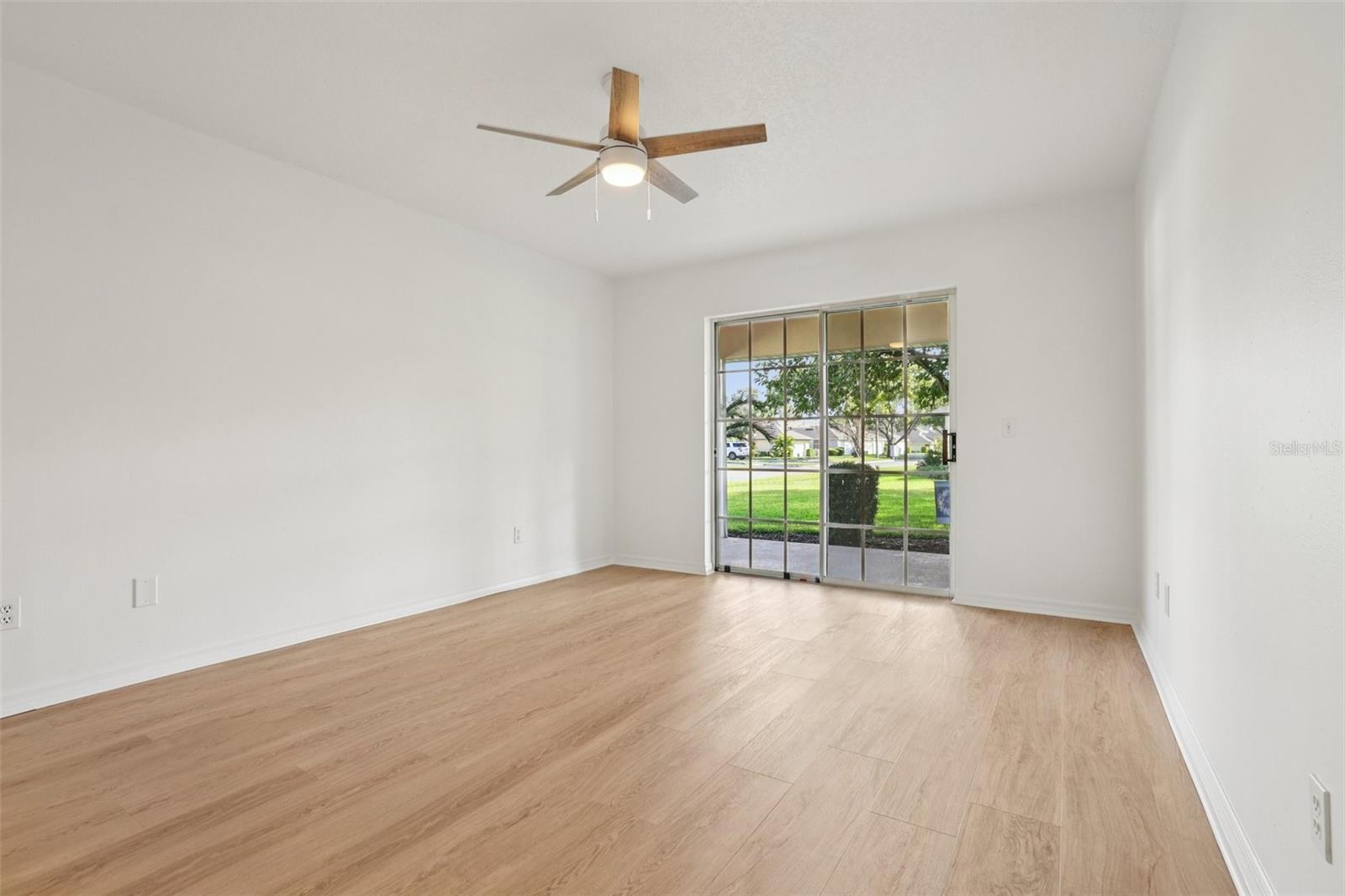 TAVARES BAYTREE PH 02 - Residential