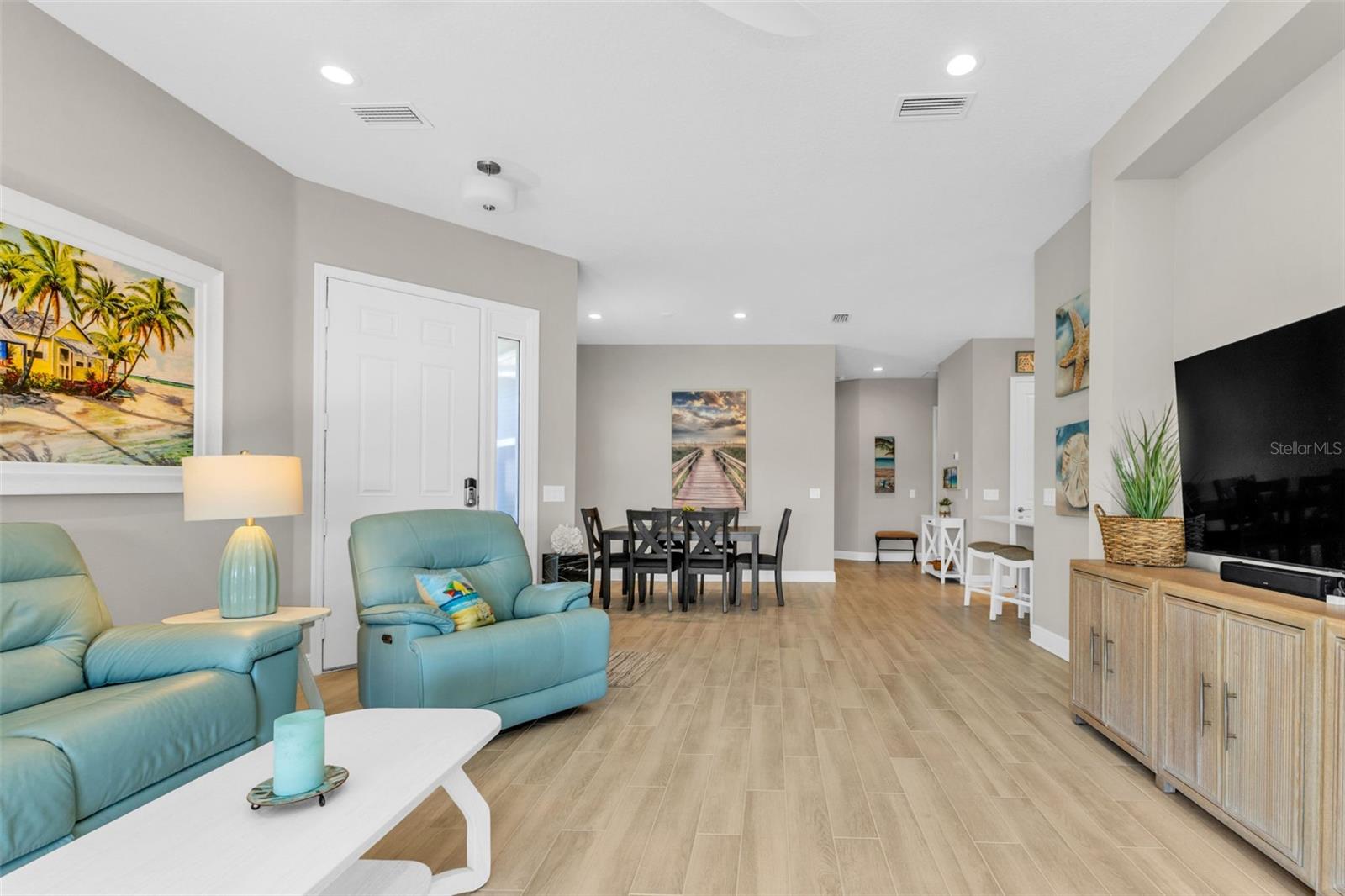 24744 BUCKINGHAM WAY