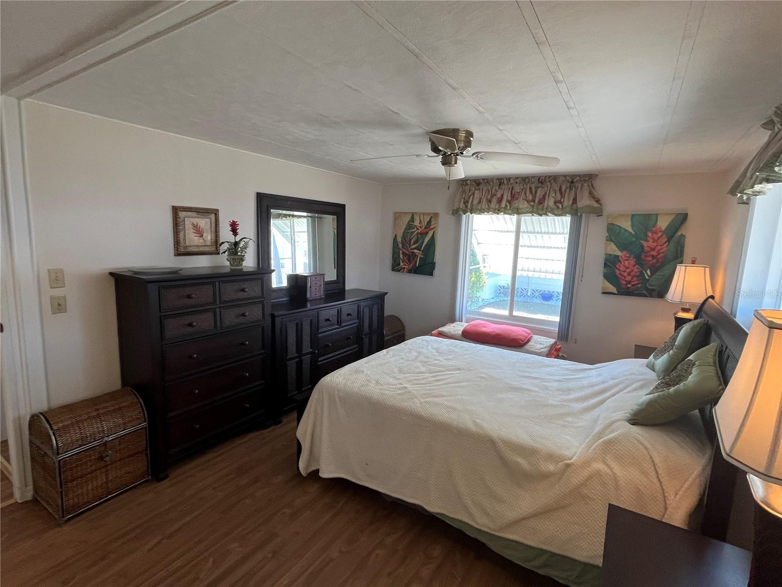 VENICE ISLE - Residential