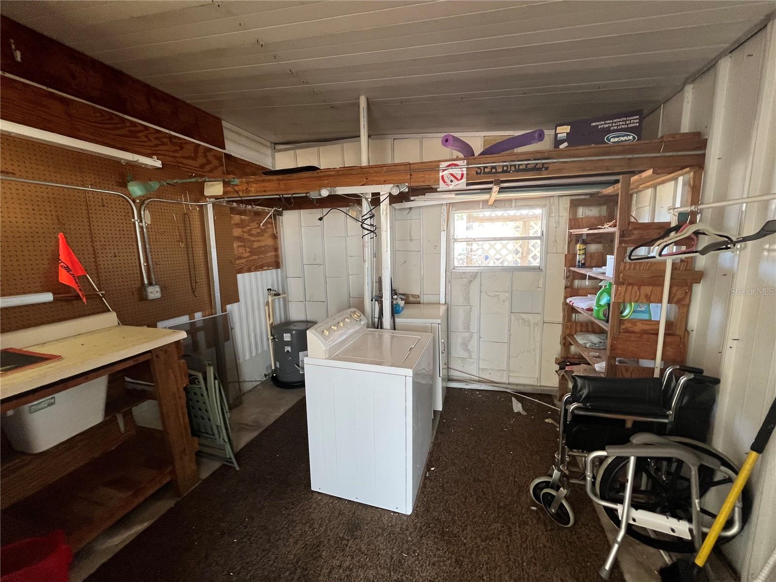 VENICE ISLE - Residential