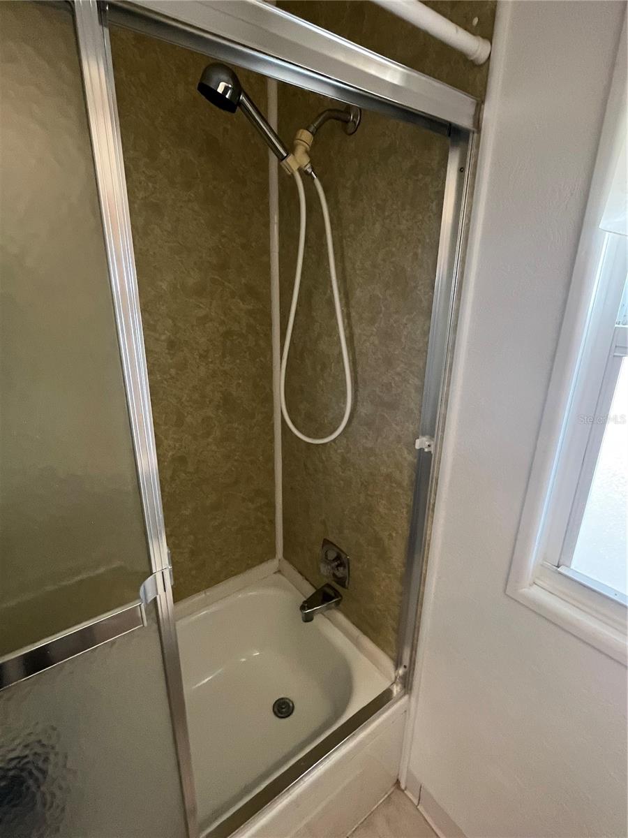 VENICE ISLE - Residential