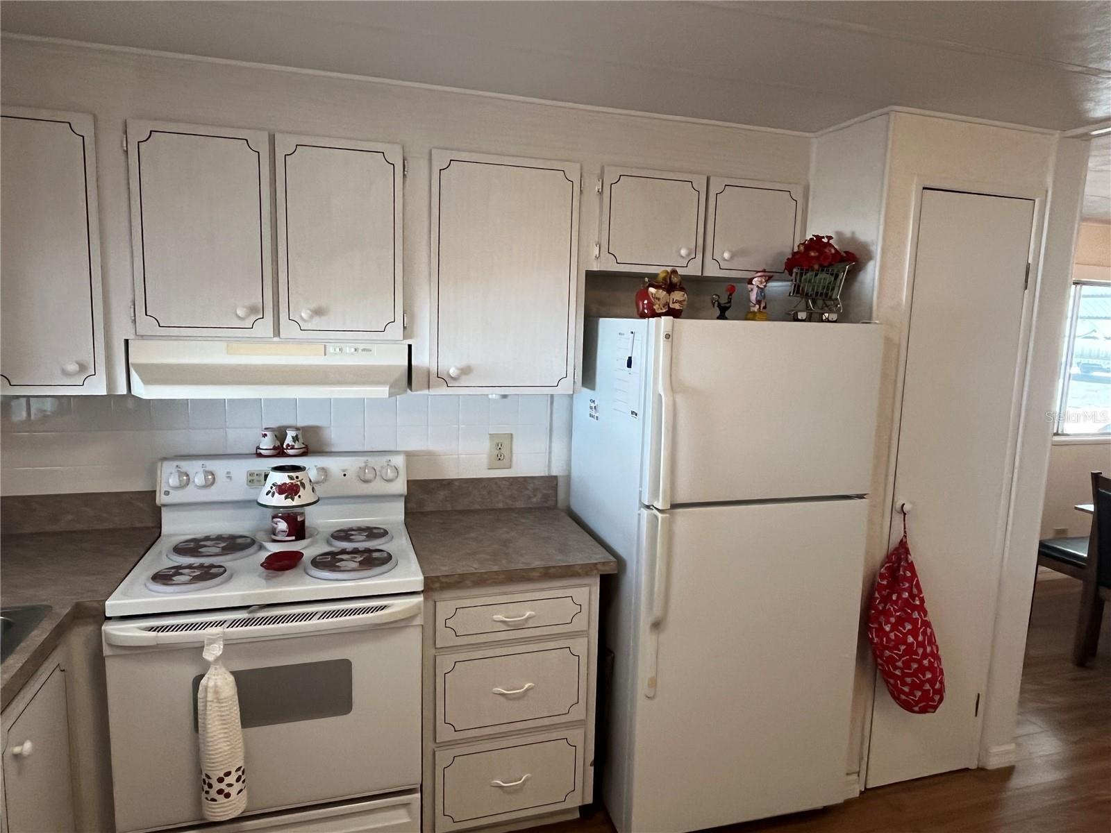 VENICE ISLE - Residential