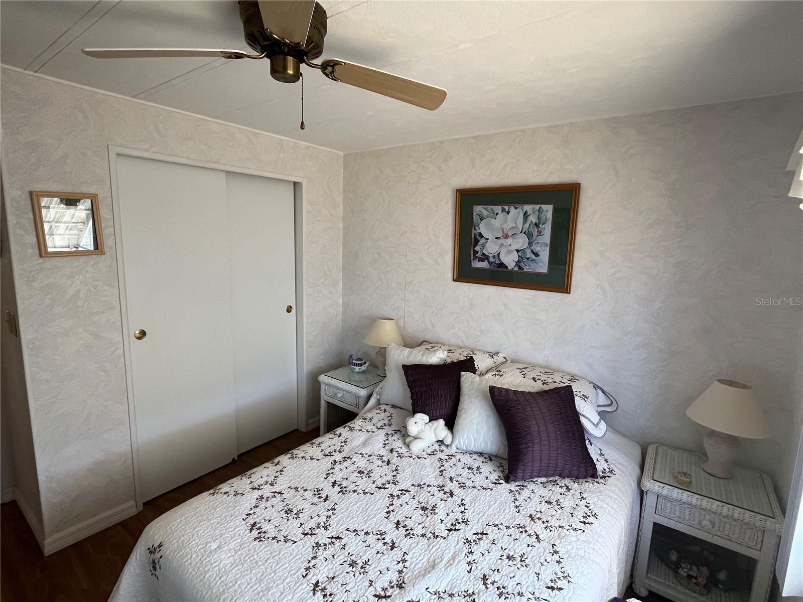 VENICE ISLE - Residential