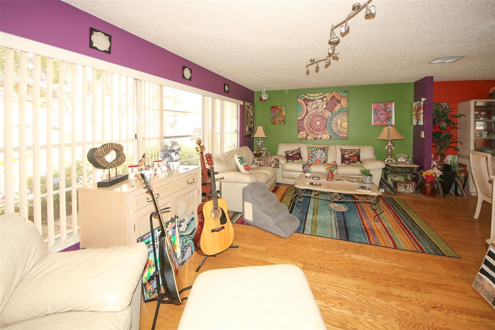 NORTH BAY HILLS FIRST ADD UNIT ONE - Residential