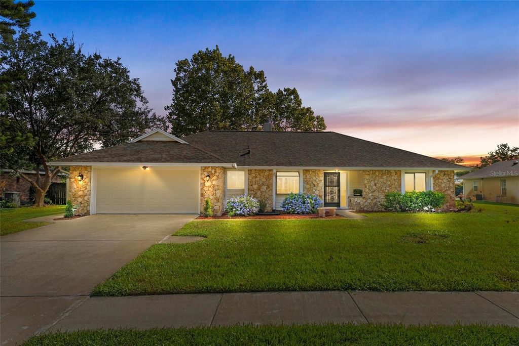 Photo of 806 Black Duck Drive, Port Orange, FL 32127 (MLS # O6347561)