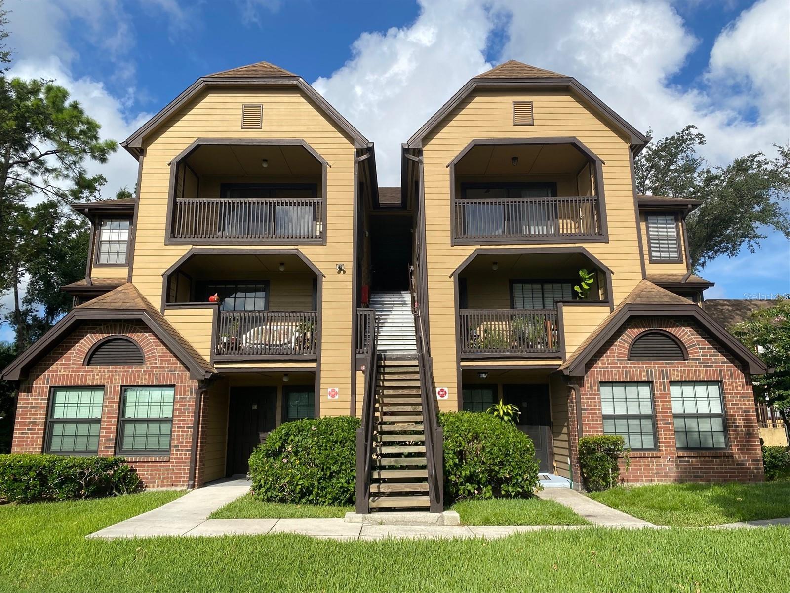 This lovely 1 Bed/1 Bath condo, 3rd-floor unit with a view of Lake Orienta in the beautiful, gated community of Lakewood Park. The home features spacious rooms, an electric fireplace, and laminate and ceramic tile flooring. Kitchen includes refrigerator, range, microwave, and dishwasher. Off the kitchen, find a full-size washer and dryer. Water is included in the rent. Keller Williams residents are enrolled in the Resident Benefits Package (RBP), which provides for HVAC air filter delivery, credit building to help boost your credit score with timely rent payments, $1M Identity Protection, utility concierge service making utility connection a breeze during your move-in, our best-in-class resident rewards program, and much more! Amenities include a clubhouse with wireless internet, 2 pools with a hot tub, a fully equipped fitness center, tennis courts & sand volleyball courts. This highly desirable location is convenient to I-4, Altamonte Mall, Altamonte Springs Sunrail station, Altamonte Springs AdventHealth Hospital, Whole Foods, Publix, restaurants, state parks, and entertainment venues. A-rated Seminole County Schools! Sorry, no pets. There is an HOA approval that can take 7 business days.