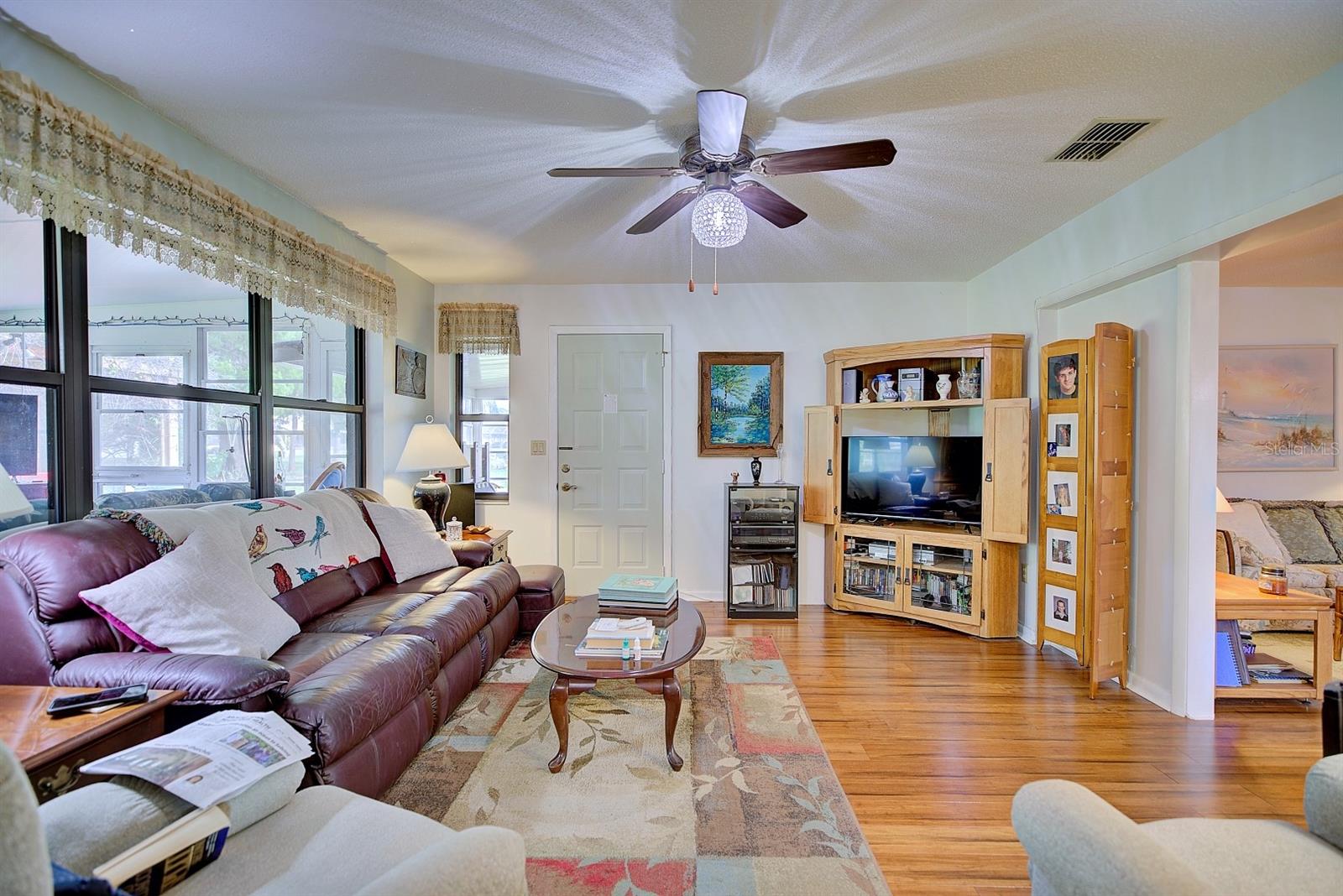 GOLF HAMMOCK - Residential