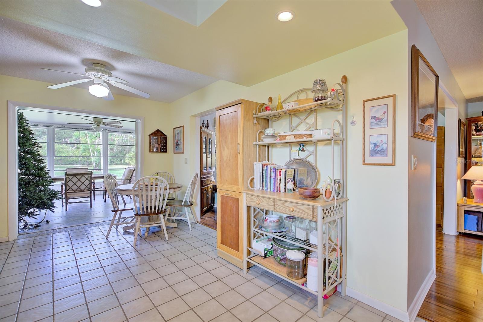 GOLF HAMMOCK - Residential