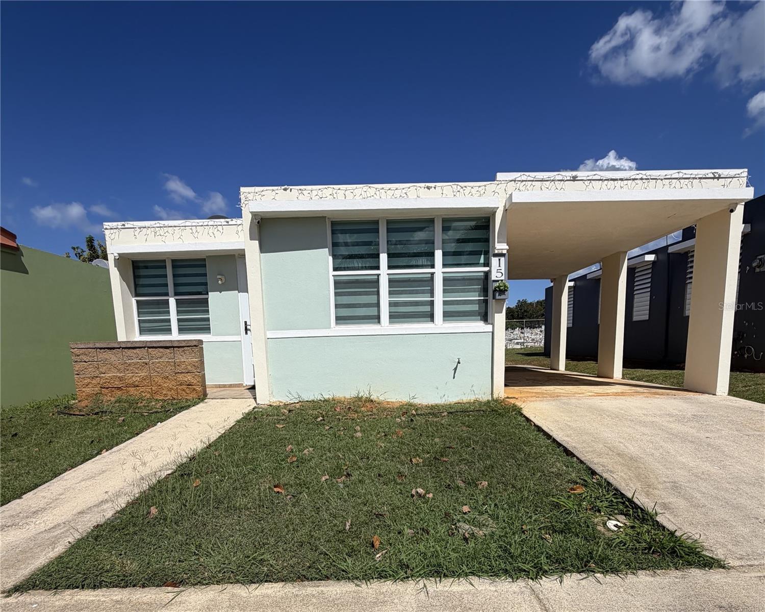 URB ESTANCIAS DE IMBERY - Residential