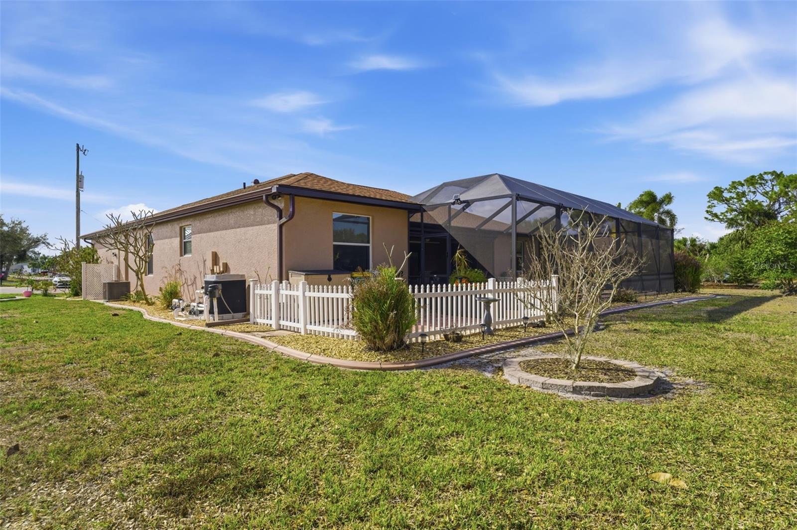 PUNTA GORDA ISLES SEC 20 - Residential