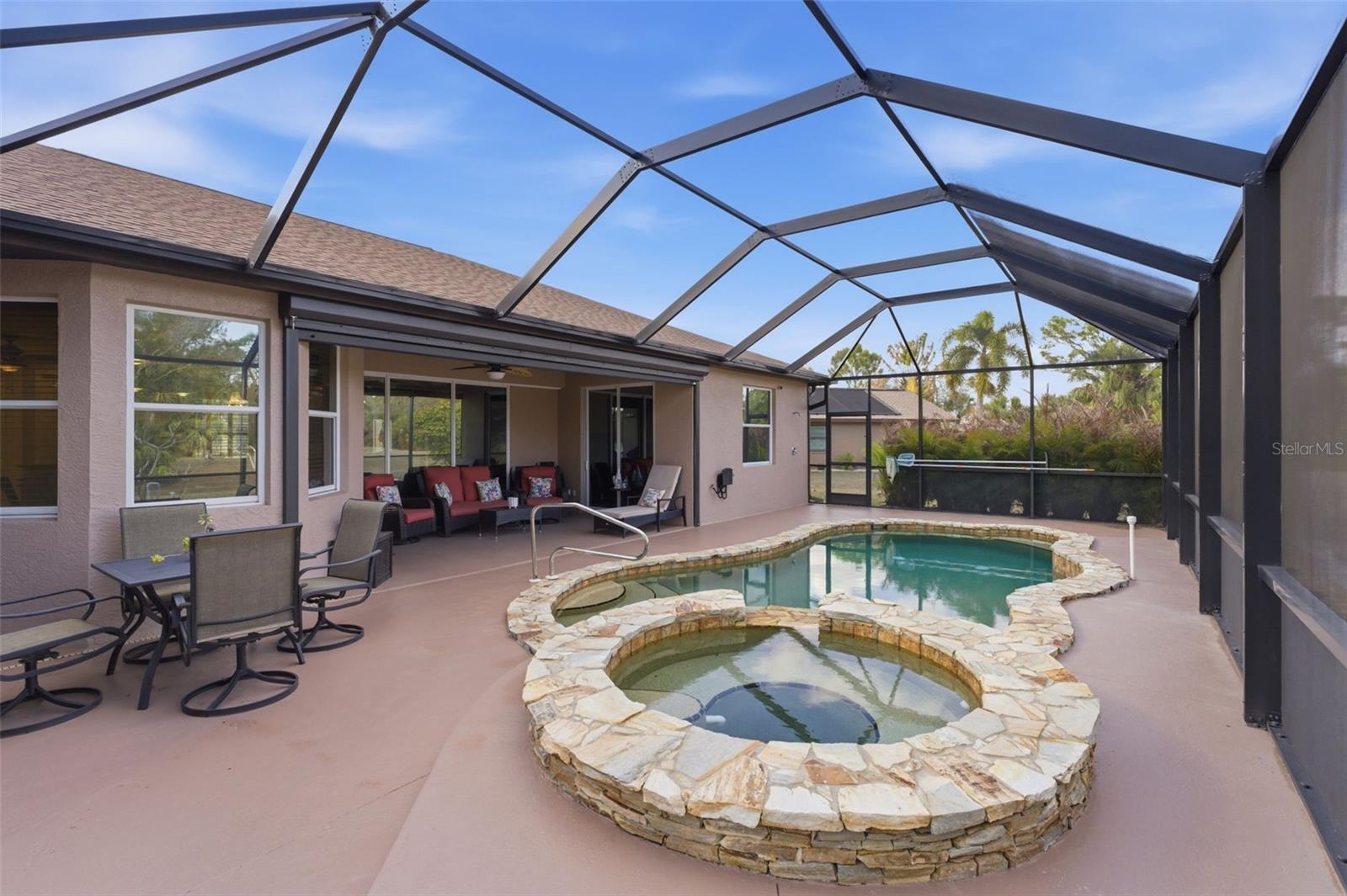 PUNTA GORDA ISLES SEC 20 - Residential