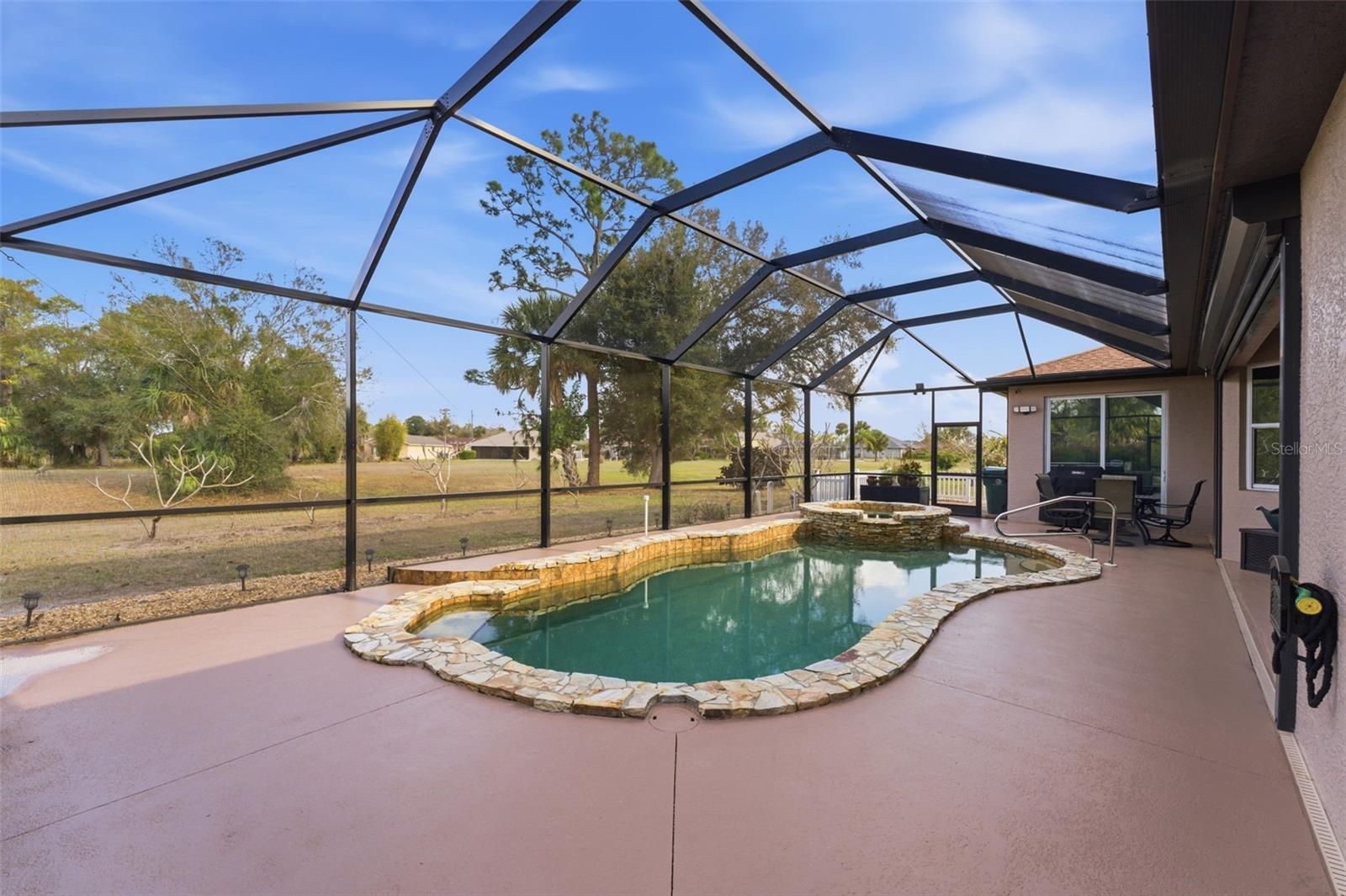 PUNTA GORDA ISLES SEC 20 - Residential