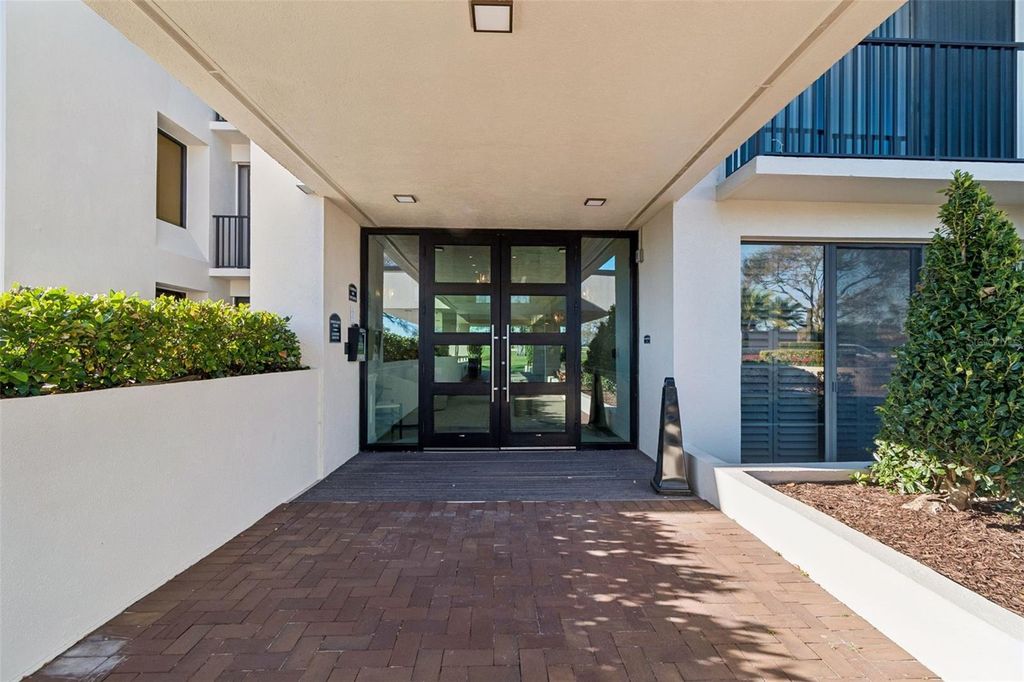 Photo of 4 Belleview Boulevard #701, Belleair, FL 33756 (MLS # TB8481027)