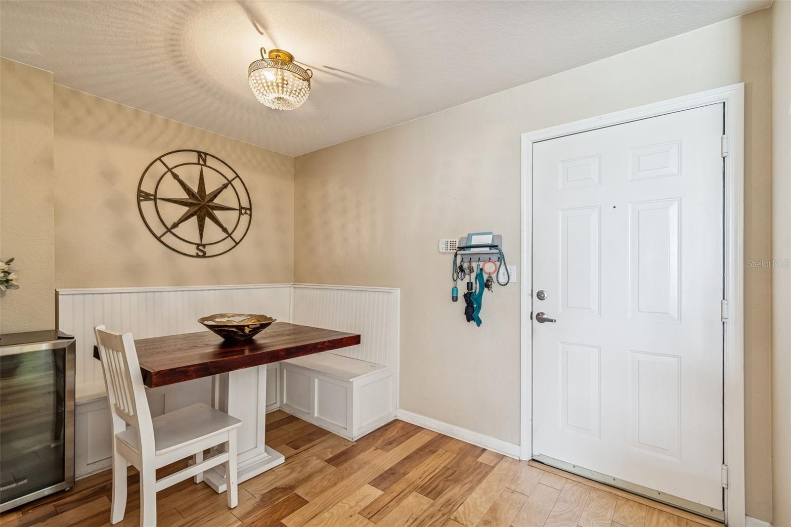 PARKCREST HARBOUR ISLAND CONDO - Residential