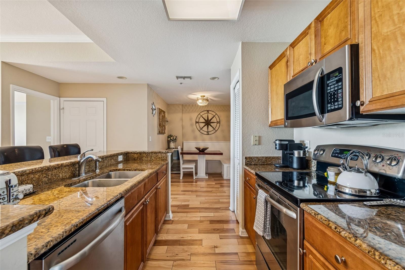 PARKCREST HARBOUR ISLAND CONDO - Residential