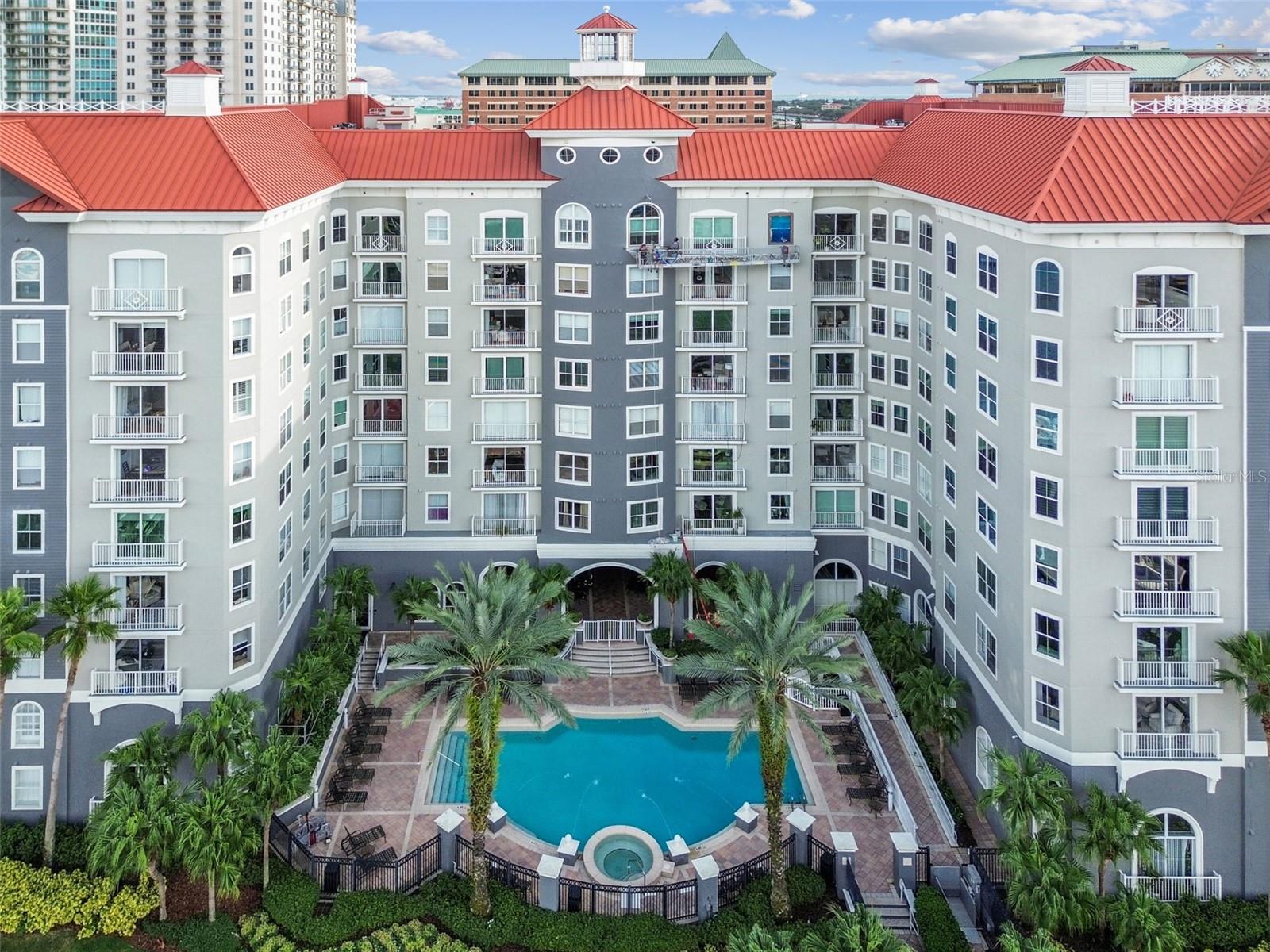 PARKCREST HARBOUR ISLAND CONDO - Residential