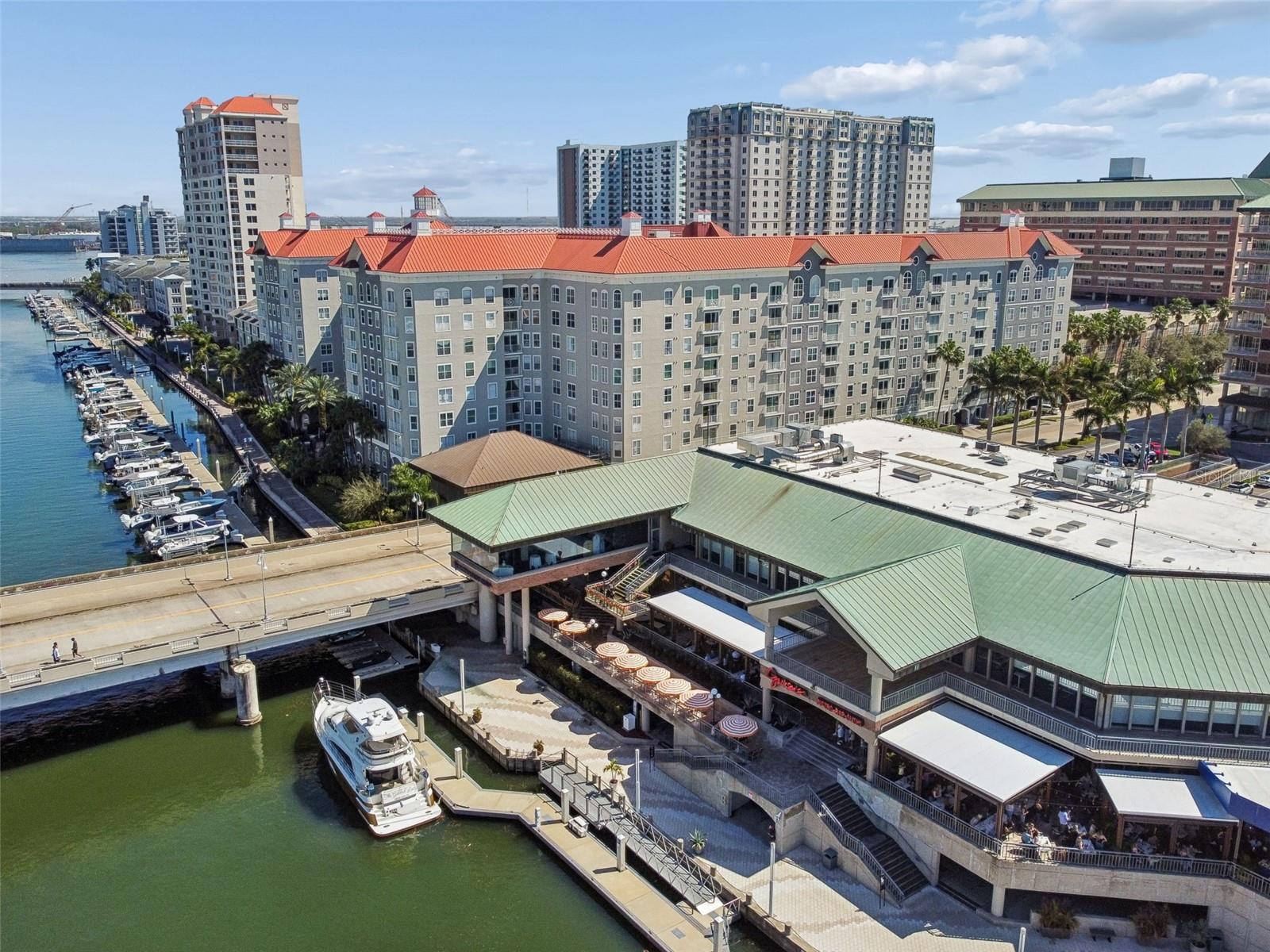 PARKCREST HARBOUR ISLAND CONDO - Residential