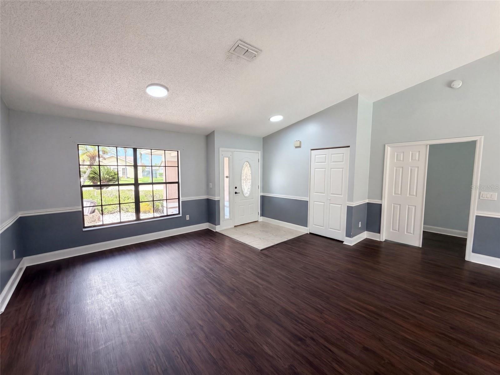 14725 EAGLES CROSSING DRIVE