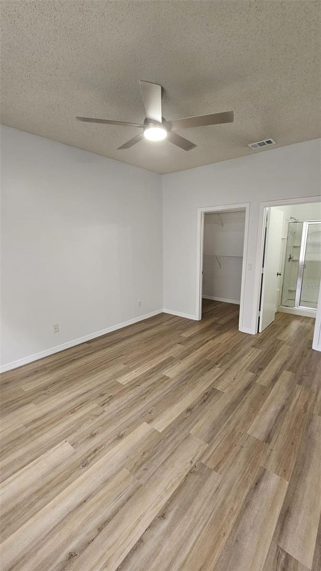 Photo of 13117 Summerton Drive, Orlando, FL 32824 (MLS # O6406191)