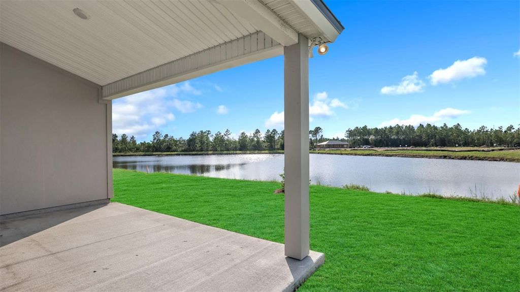 Photo of 44 Lumber Jack Trail, Palm Coast, FL 32137 (MLS # FC290751)