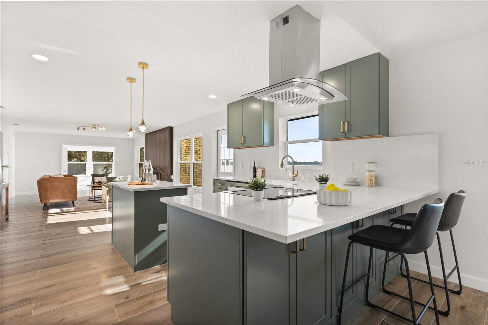 HICKORY LAKE ESTATES - Residential