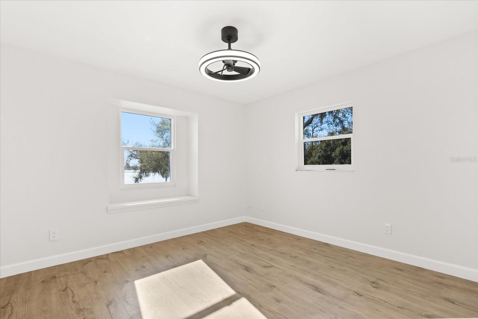 HICKORY LAKE ESTATES - Residential