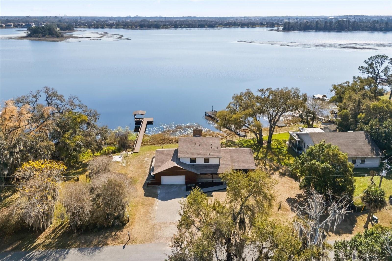 HICKORY LAKE ESTATES - Residential